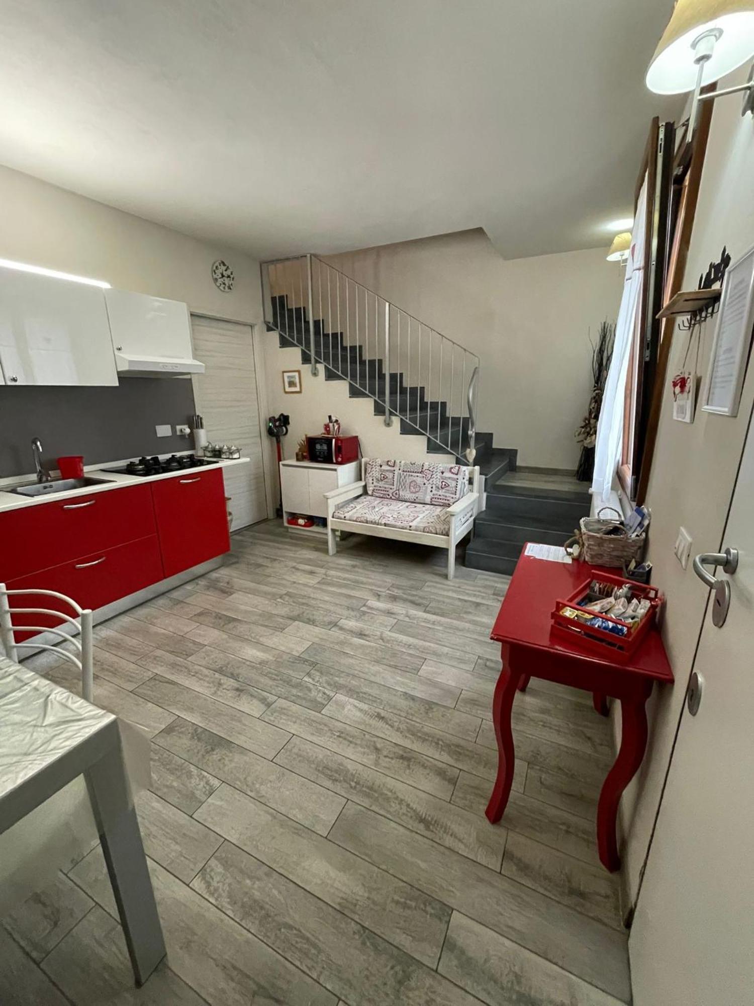 La Casa Delle Rondini Villa มอนเตลูโป ฟิโอเรนติโน ภายนอก รูปภาพ